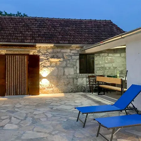 1 Bedroom Lovely In 別荘