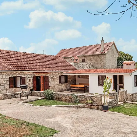 別荘 1 Bedroom Lovely In Medvida