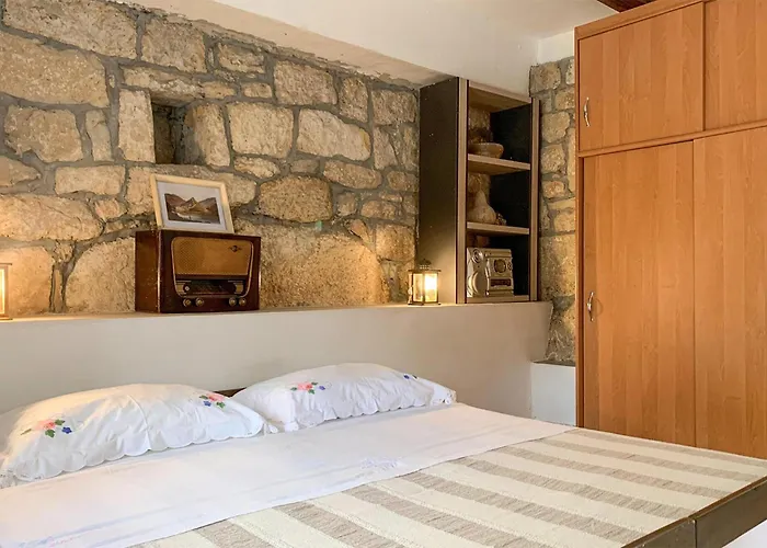 1 Bedroom Lovely In Holiday home Medvida